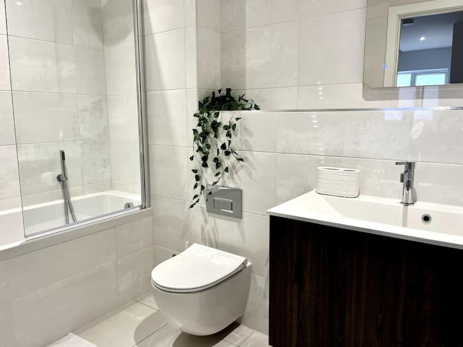 Luxury 3 Bed House W Parking & Garden! 1 Villa Bournemouth Eksteriør bilde